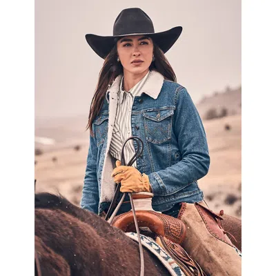 Wrangler Women's  Classic Western Denim Sherpa Jacket In Denim
