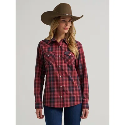 Wrangler Women's  Essential Western Snap Shirt In Port In Burgundy