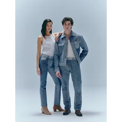 Wrangler X Beyond Retro Regular Straight Jean In Light Wash Denim In Blue