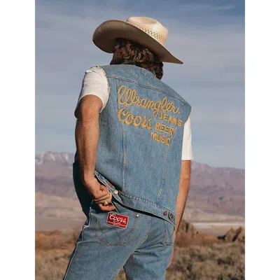 Wrangler X Coors Cut-off Vest In Beer Wash In Blue