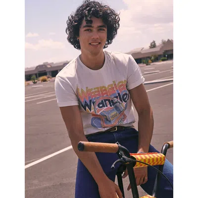 Wrangler X Stranger Things Keep On Runnin' T-shirt In Retro White In Multi