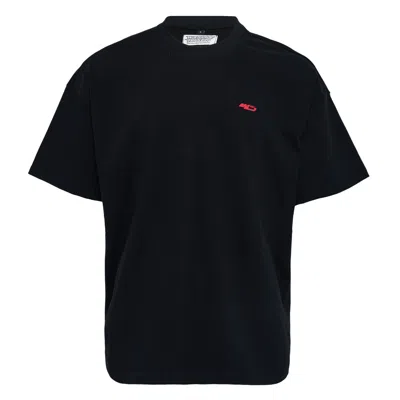 W/studio Heavy Tee Black Roster