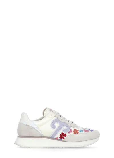 Wushu Ruyi Super Master 10 Sneakers In White