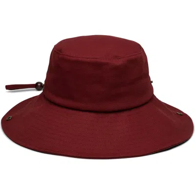Wyeth Twill Bucket Hat In Burgundy