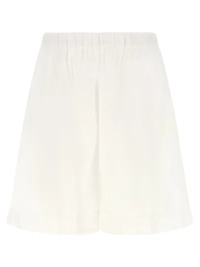 Xacus Carlotta Bermuda Shorts In White