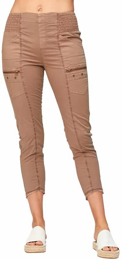 XCVI ACKER SLIM PANTS IN PECAN PIGMENT