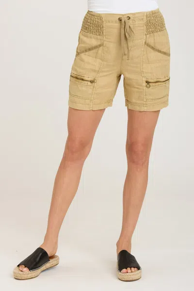 Xcvi Boswell Short In Beige