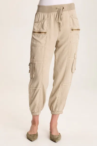 Xcvi Hansa Twill Cargo Jogger Pant In Sand