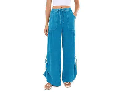 Xcvi Muriel Wide Leg Women's Clothing Distress Wash/mykonos: Md (women's 8-10) One Size In Blue