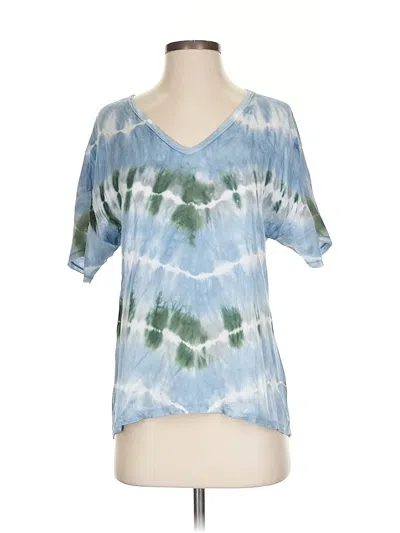 Pre-owned Xcvi Short Sleeve Top Blue Tie-dye Pattern V Neck Tops