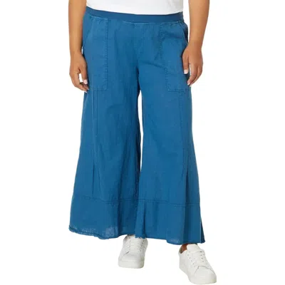 Xcvi Women's  Garni Crop Pants Poseidon Linen Blend Flared Leg Casual Gbo2567 In Blue