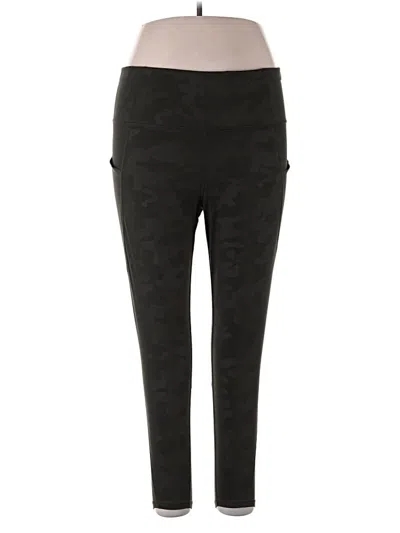 Pre-owned Xersion Active Pants In Green