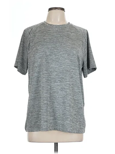 Pre-owned Xersion Active T-shirt In Gray
