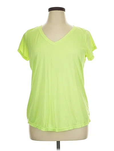 Pre-owned Xersion Active T-shirt In Green