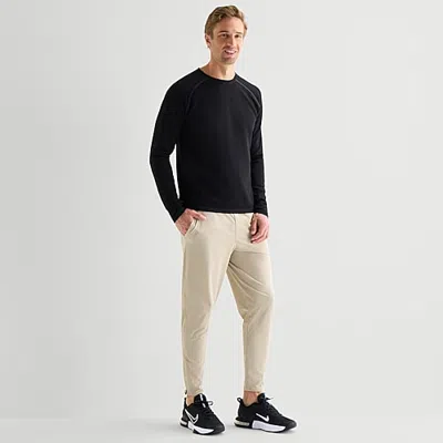Xersion Mens Moisture Wicking Quick Dry Straight Mid Rise Regular Fit Workout Pant In Beige