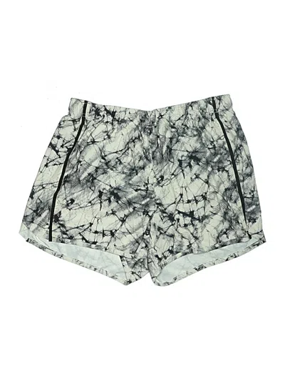 Pre-owned Xersion Shorts In Green