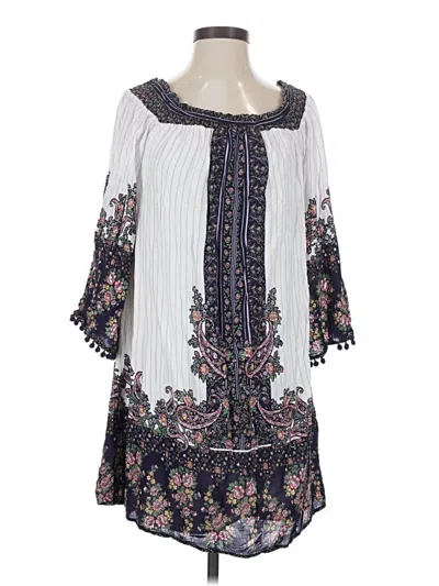 Pre-owned Xhilaration 3/4 Sleeve Blouse In White