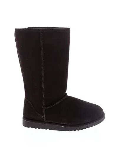 Pre-owned Xhilaration Boots In Brown