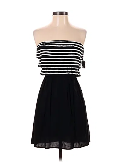 Pre-owned Xhilaration Casual Dress In Black