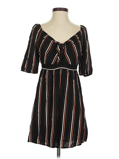 Pre-owned Xhilaration Casual Dress In Black