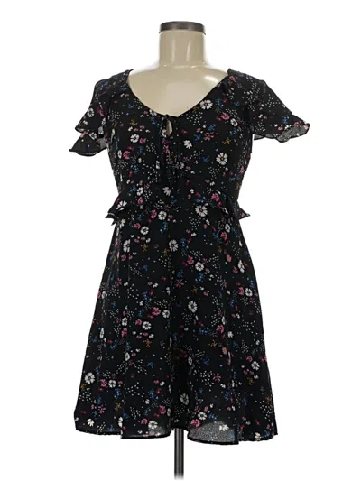 Pre-owned Xhilaration Casual Dress In Black