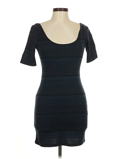 Pre-owned Xhilaration Casual Dress In Black
