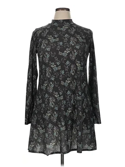 Pre-owned Xhilaration Casual Dress In Black