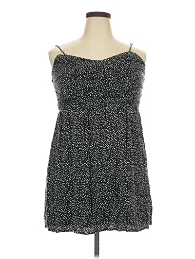 Pre-owned Xhilaration Casual Dress In Black