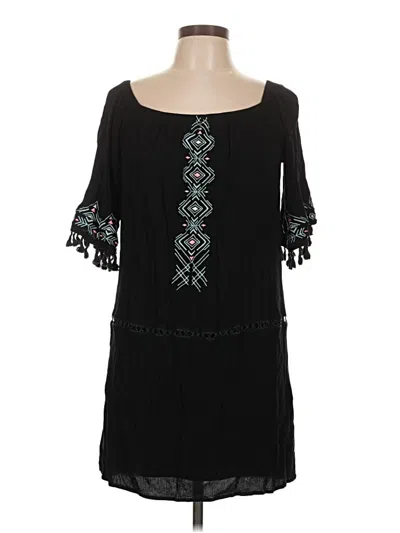 Pre-owned Xhilaration Casual Dress In Black