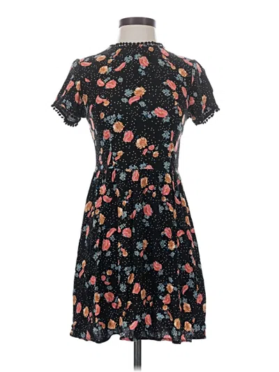 Pre-owned Xhilaration Casual Dress In Black