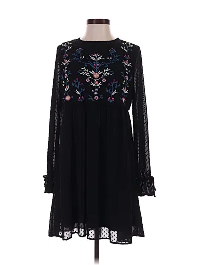 Pre-owned Xhilaration Casual Dress In Black