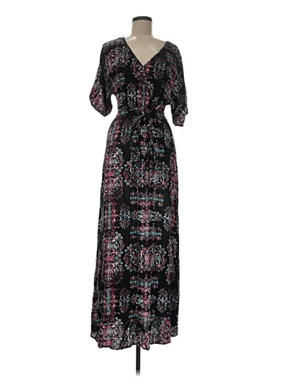 Pre-owned Xhilaration Casual Dress In Black