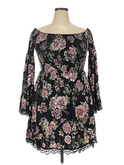 Pre-owned Xhilaration Casual Dress In Black