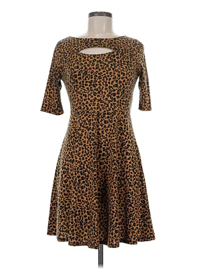 Pre-owned Xhilaration Casual Dress In Brown