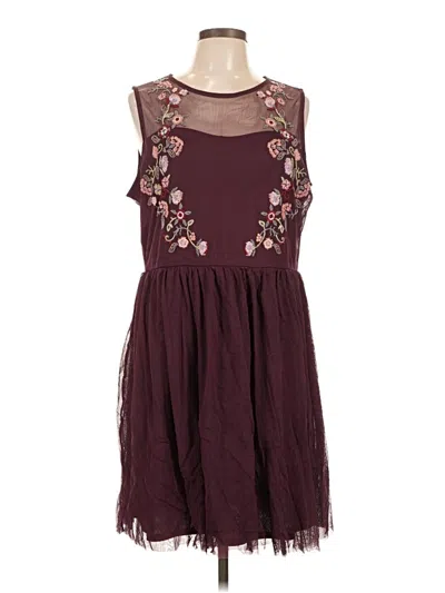 Pre-owned Xhilaration Casual Dress In Burgundy