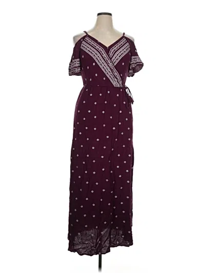 Pre-owned Xhilaration Casual Dress In Burgundy
