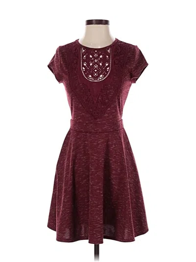 Pre-owned Xhilaration Casual Dress In Burgundy