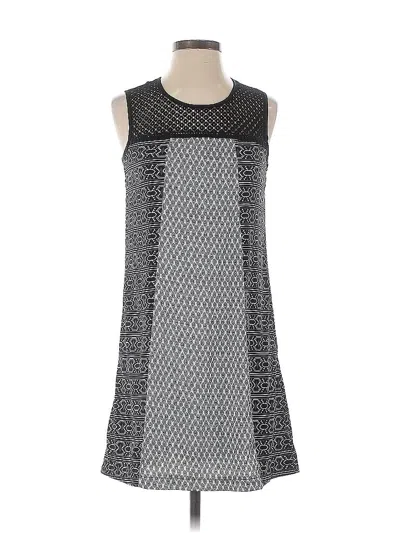 Pre-owned Xhilaration Casual Dress In Gray