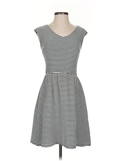 Pre-owned Xhilaration Casual Dress In Gray