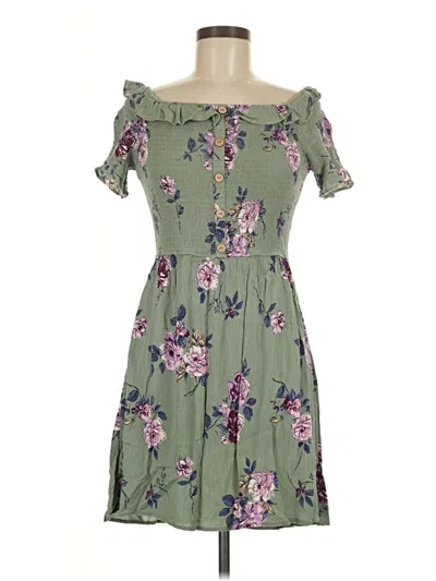 Pre-owned Xhilaration Casual Dress In Green