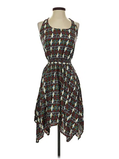 Pre-owned Xhilaration Casual Dress In Green