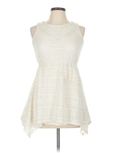 Pre-owned Xhilaration Casual Dress In Ivory