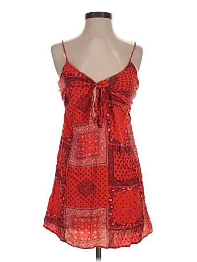 Pre-owned Xhilaration Casual Dress In Red
