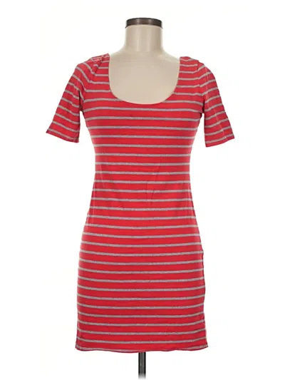 Pre-owned Xhilaration Casual Dress In Red