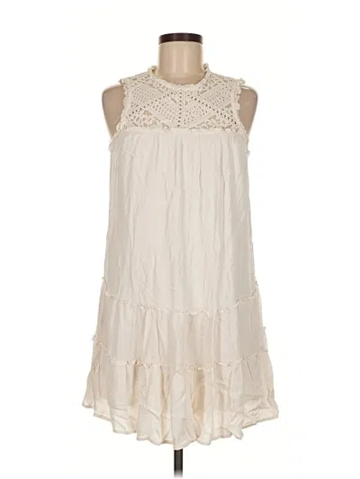 Pre-owned Xhilaration Casual Dress In White
