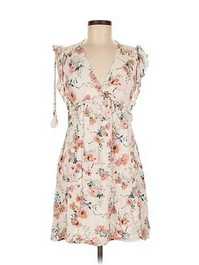 Pre-owned Xhilaration Casual Dress In White