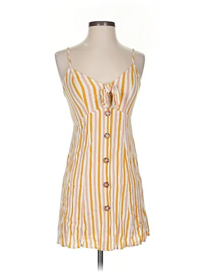 Pre-owned Xhilaration Casual Dress In Yellow