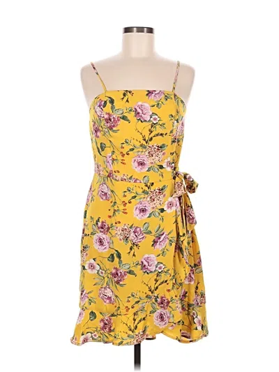 Pre-owned Xhilaration Casual Dress In Yellow