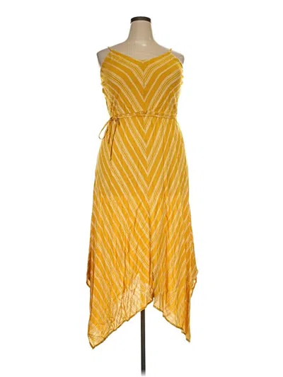Pre-owned Xhilaration Casual Dress In Yellow