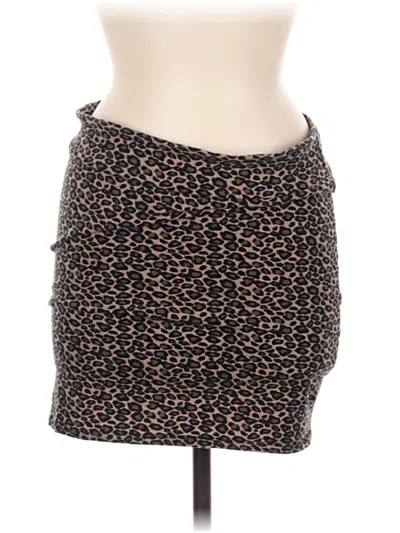 Pre-owned Xhilaration Casual Skirt In Brown